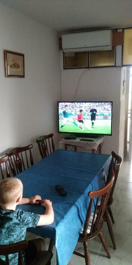 Apartman Pave & Ilija Jr Лопар Екстериор снимка