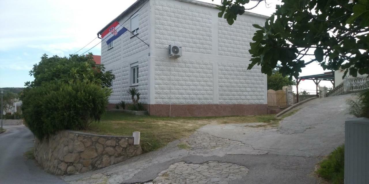 Apartman Pave & Ilija Jr Лопар Екстериор снимка